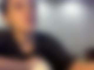 Live cam show with Anna - Smoking on crypto-cams