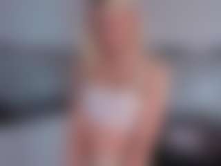 Live cam show with SylviaDaring - White on Camsoda | finland