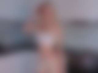 SylviaDaring's Live Sex Cam Show