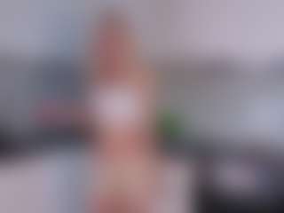 SylviaDaring's Live Sex Cam Show