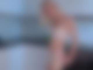 SylviaDaring's Live Sex Cam Show