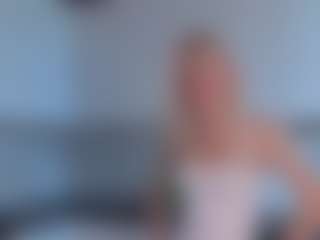 SylviaDaring's Live Sex Cam Show