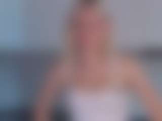SylviaDaring's Live Sex Cam Show