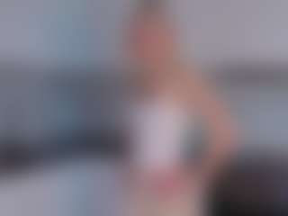 SylviaDaring's Live Sex Cam Show