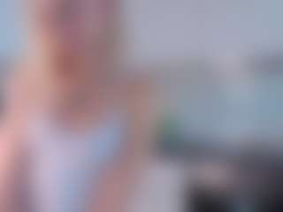 SylviaDaring's Live Sex Cam Show