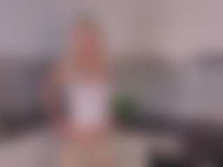 SylviaDaring's Live Sex Cam Show