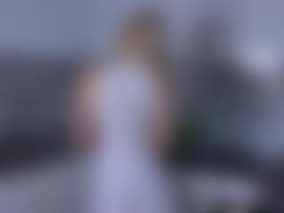 SylviaDaring's Live Sex Cam Show