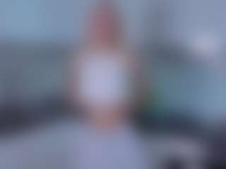 SylviaDaring's Live Sex Cam Show