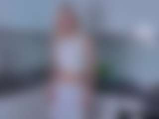 SylviaDaring's Live Sex Cam Show