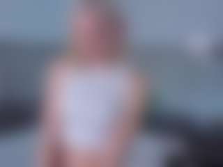 SylviaDaring's Live Sex Cam Show
