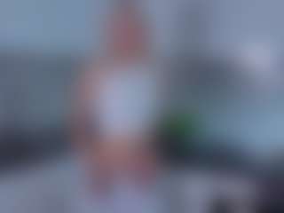 SylviaDaring's Live Sex Cam Show