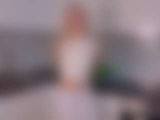 SylviaDaring's Live Sex Cam Show