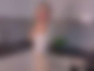 SylviaDaring's Live Sex Cam Show