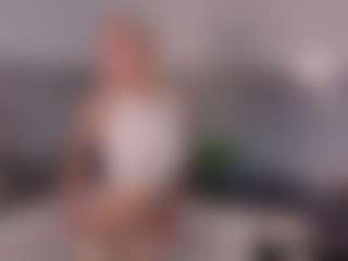 SylviaDaring's Live Sex Cam Show