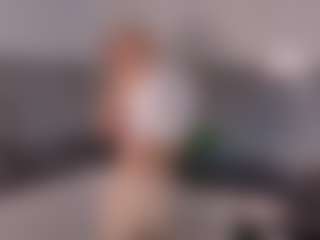 SylviaDaring's Live Sex Cam Show