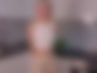 SylviaDaring's Live Sex Cam Show