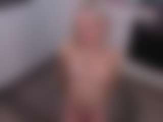 SylviaDaring's Live Sex Cam Show