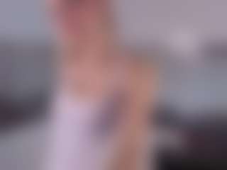 SylviaDaring's Live Sex Cam Show