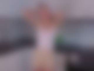 SylviaDaring's Live Sex Cam Show