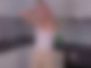 SylviaDaring's Live Sex Cam Show