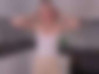 SylviaDaring's Live Sex Cam Show