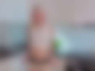 SylviaDaring's Live Sex Cam Show