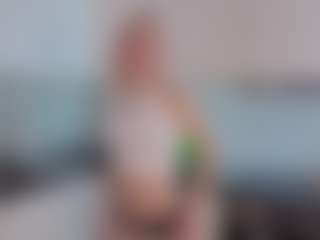 SylviaDaring's Live Sex Cam Show