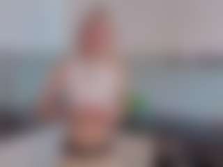 SylviaDaring's Live Sex Cam Show