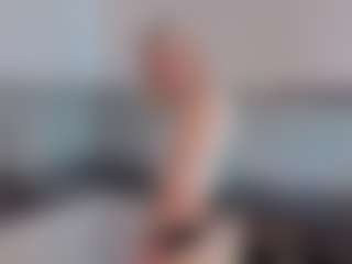 SylviaDaring's Live Sex Cam Show