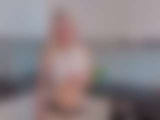 SylviaDaring's Live Sex Cam Show