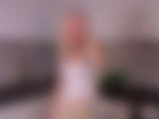 SylviaDaring's Live Sex Cam Show