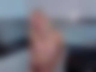 SylviaDaring's Live Sex Cam Show