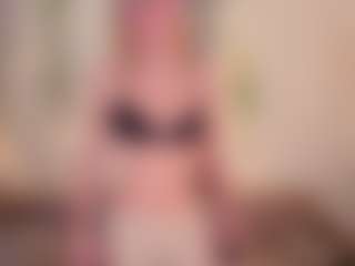 SylviaDaring's Live Sex Cam Show