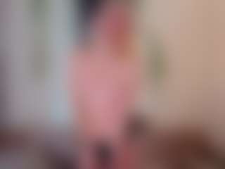 SylviaDaring's Live Sex Cam Show