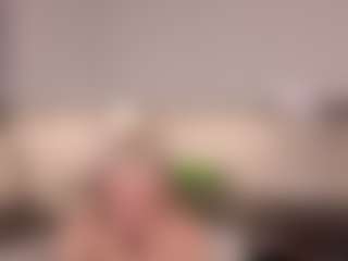 SylviaDaring's Live Sex Cam Show