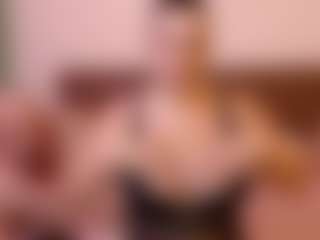 Live cam show with VeraNoireVip - Drinking on Mixed Magazine Live