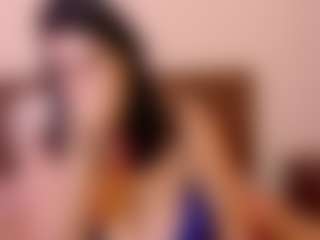Live cam show with VeraNoireVip - Fuck on Camsoda
