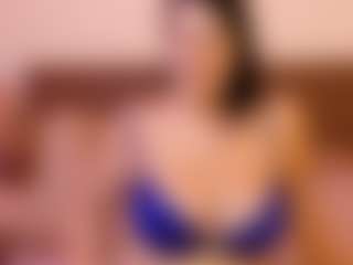 Live cam show with VeraNoireVip - Sex on xfollow cams