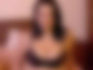 Live cam show with VeraNoireVip - Blowjob on Camsoda