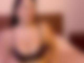 VeraNoireVip's Live Sex Cam Show