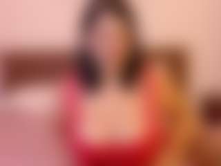 Live cam show with VeraNoireVip - Mature on Camsoda