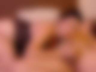 Live cam show with VeraNoireVip - Blow on Camsoda