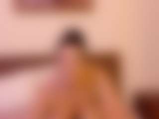 Live cam show with VeraNoireVip - Muscular on eurowanks.com