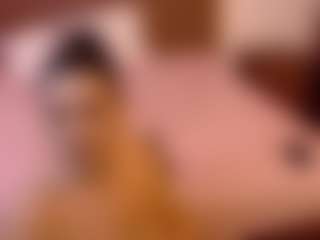 Live cam show with VeraNoireVip - Bisexual on Camsoda