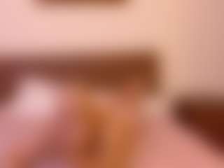 Live cam show with VeraNoireVip - Interactivetoy on Camsoda