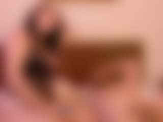 Live cam show with VeraNoireVip - Middle Aged on Camming Site