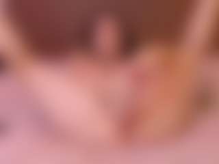 Live cam show with VeraNoireVip - Strip on Dare Cams
