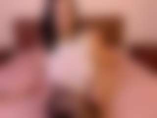 Live cam show with VeraNoireVip - Cum Swallowing on Camsoda
