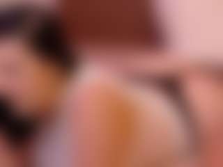 Live cam show with VeraNoireVip - Fuck on Camsoda