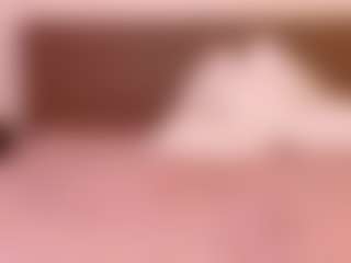 Live cam show with VeraNoireVip - Blow on Camsoda
